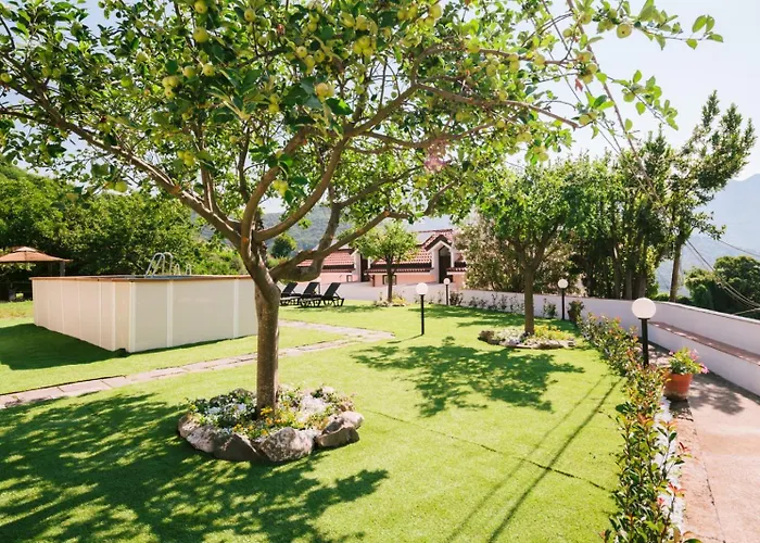 Tramonti Resort *